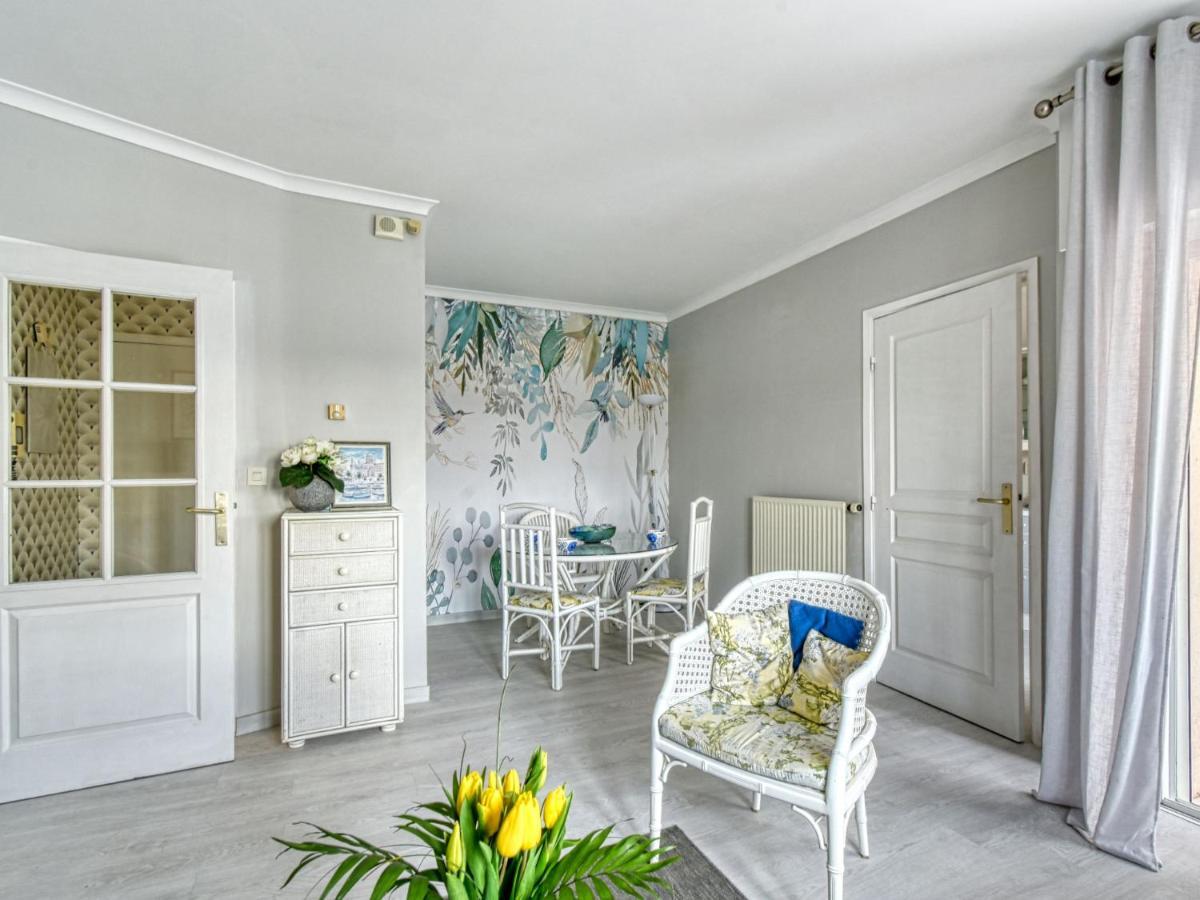 Apartment Residence Les Cariatides By Interhome Fréjus Dış mekan fotoğraf